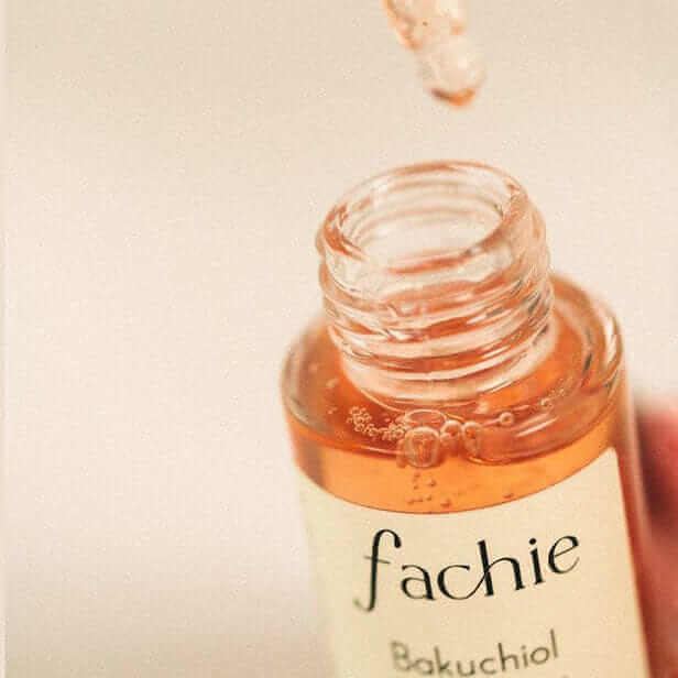 Bakuchiol Serum Benefits in Skincare: A Gentle Retinol Alternative for Radiant Skin
