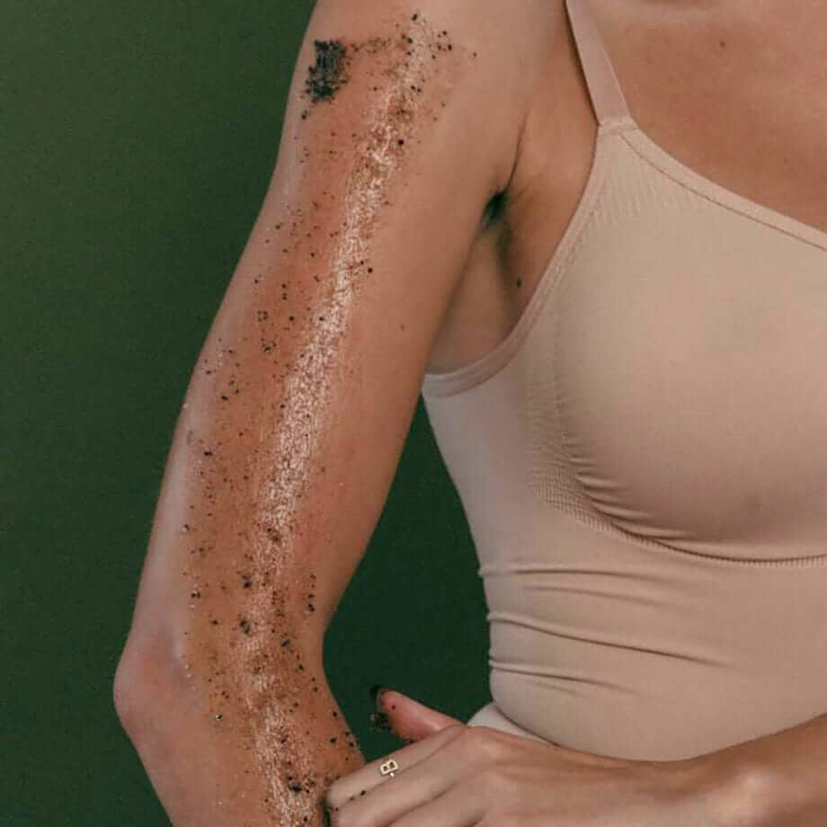 Detox & Glow Coffee Body Polish by Fachie
